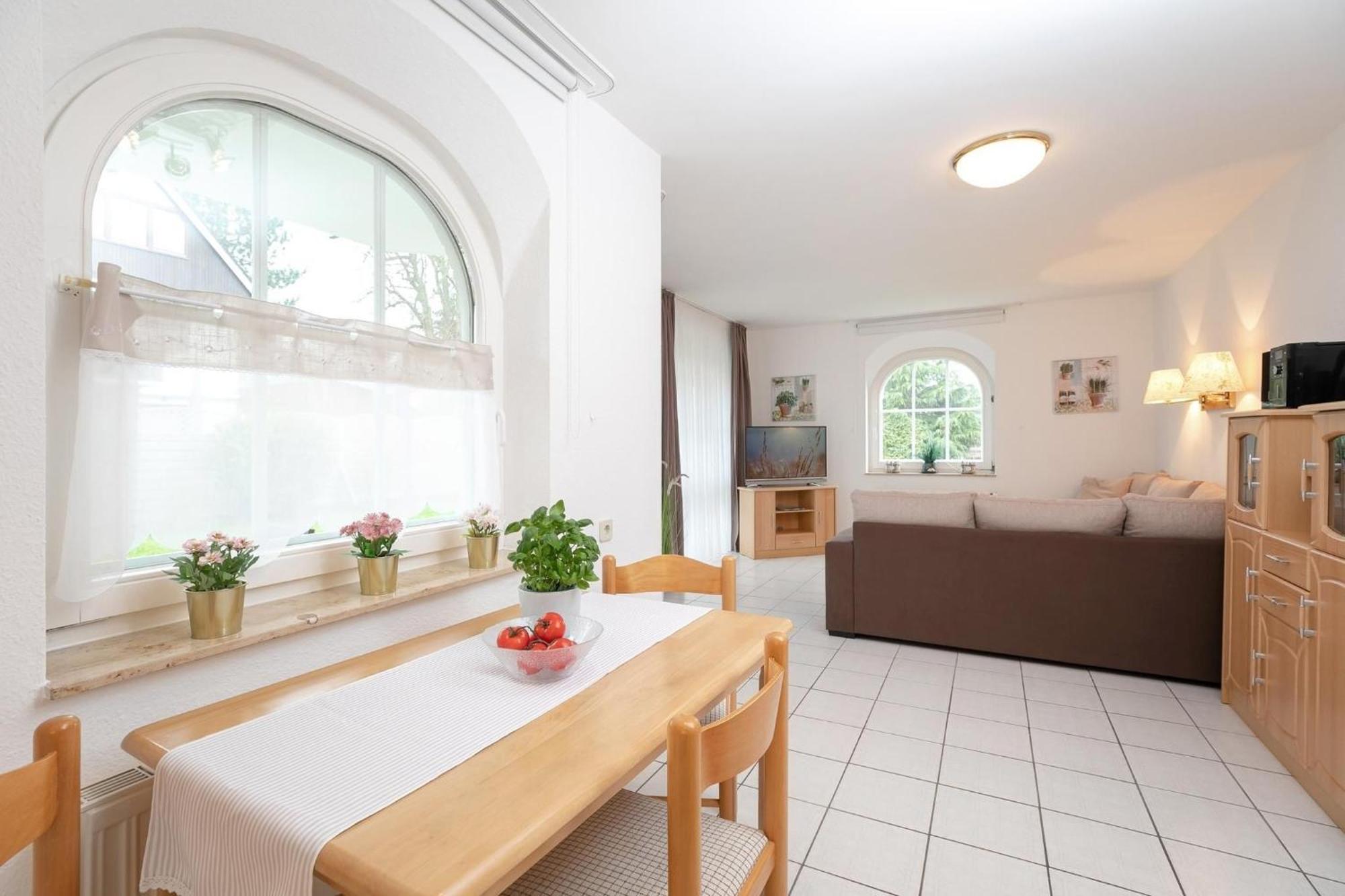 Haus Pegasus Gartenliebe Scharbeutz Esterno foto